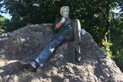 Oscar Wilde statue, Merrion Square